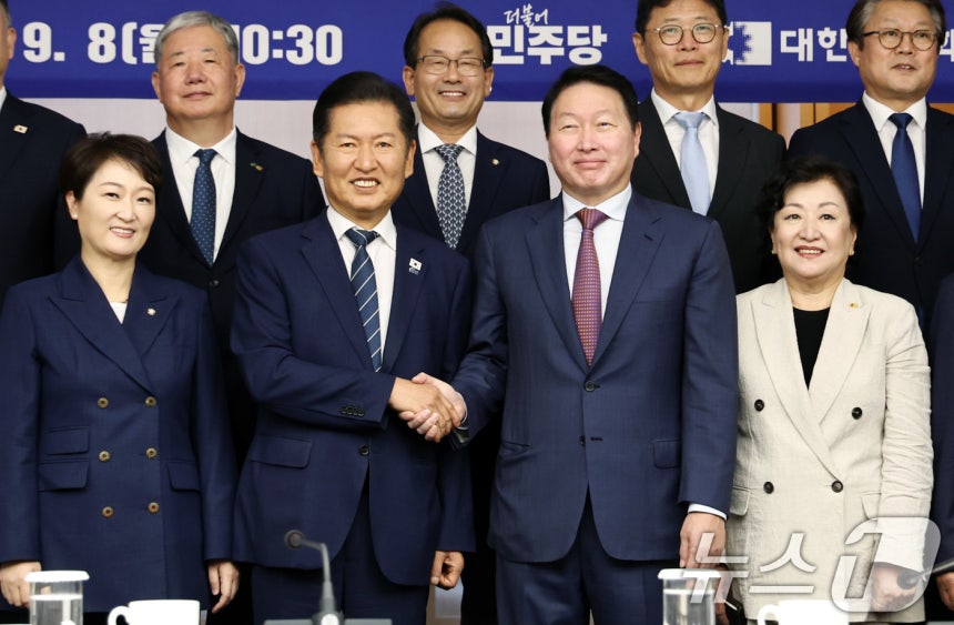 崔泰源就美国拘禁事件表示，"必须解决确保签证配额等结构性问题"