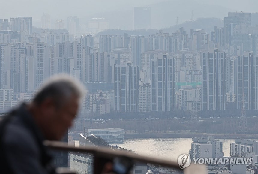 房价上涨，汇率波动……韩国银行:"金融不均衡现象令人担忧"