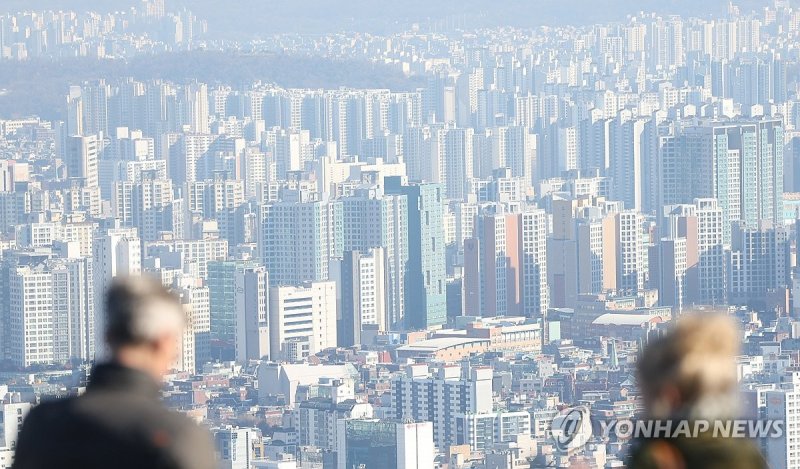 韩国央行:"首尔公寓价格全国4成···要应对金融风险"