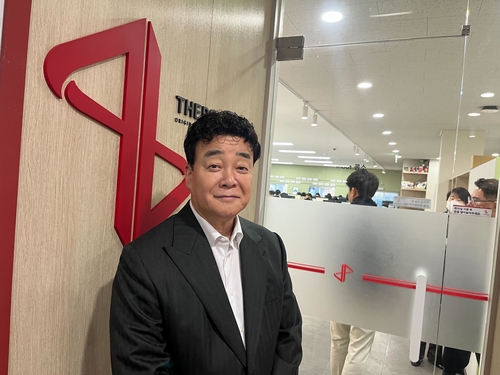 白钟元:"老板的风险会消失...通过youtube告诉大家韩食的烹饪方法。"